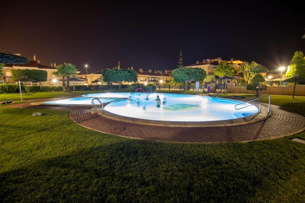 산타 폴라 Disfruta De La Playa Y Piscina, Acogedora Casa 빌라 외부 사진